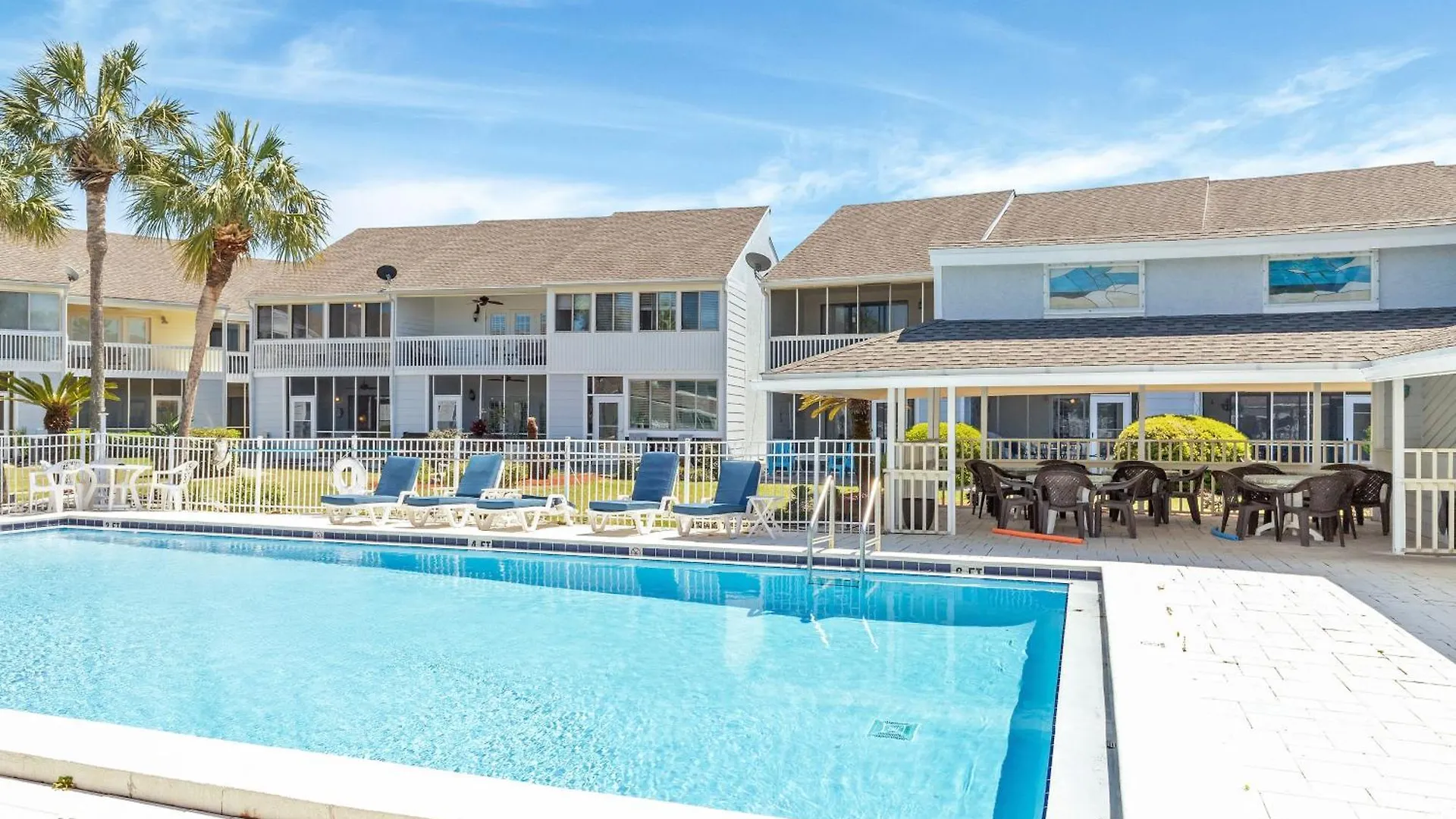 Apartment Silver Beach 1905E- By Holiday Isle Properties Destin