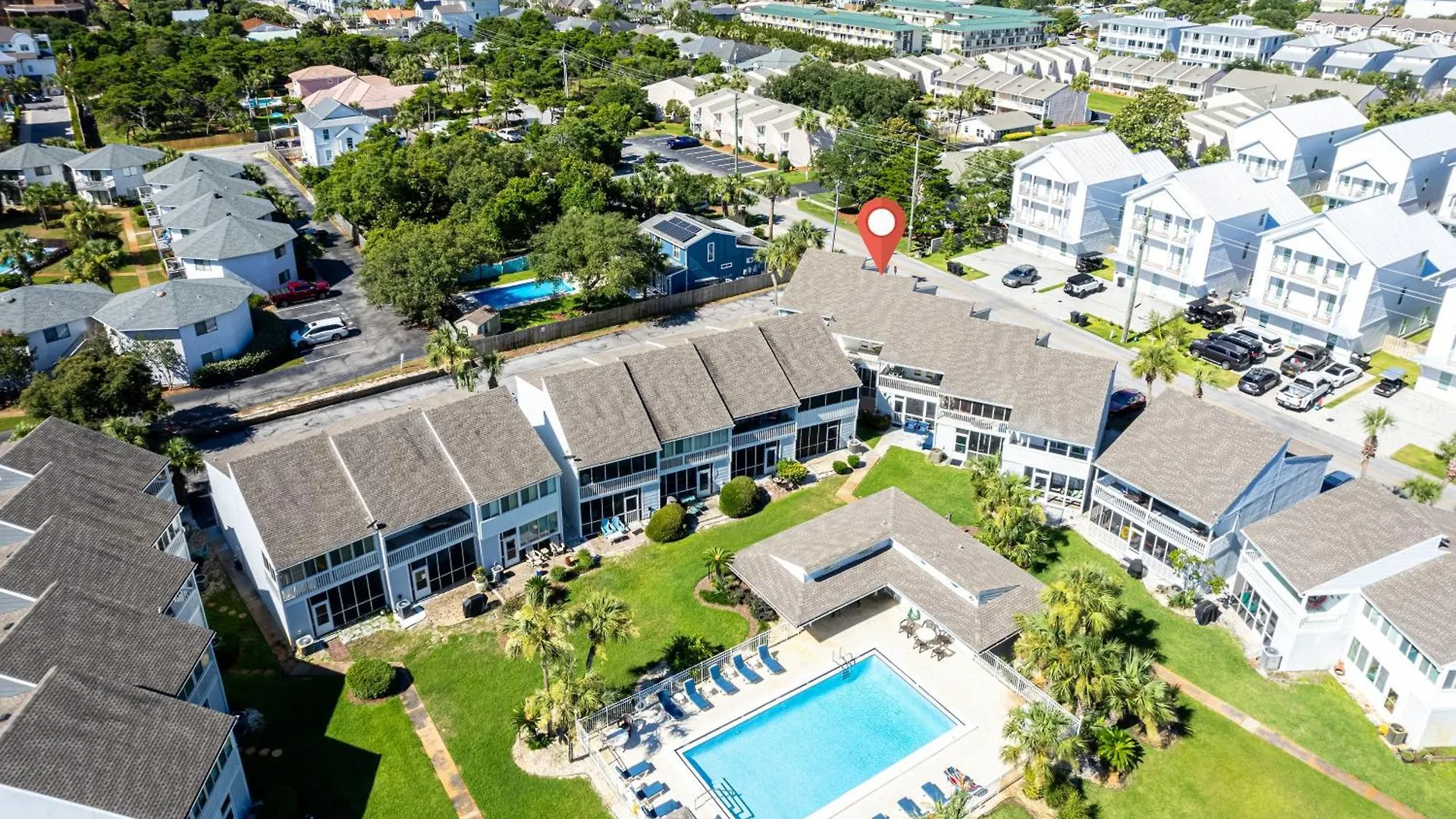 Silver Beach 1905E- By Holiday Isle Properties Destin Apartment